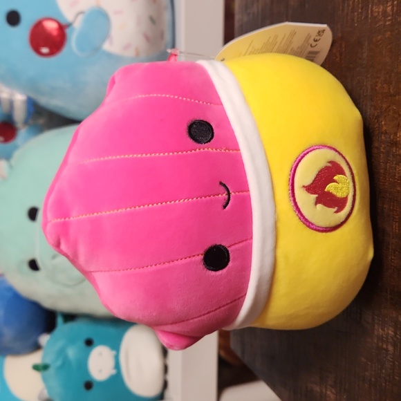 Squishmallows Mariska Flaming Fries 7" - Picture 1 of 2